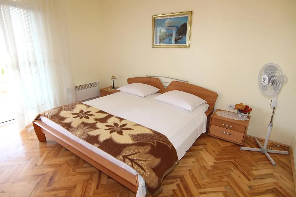 Apartments Dino Pag Island  Pag Town