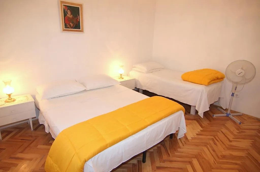 Apartments Dino Pag Island